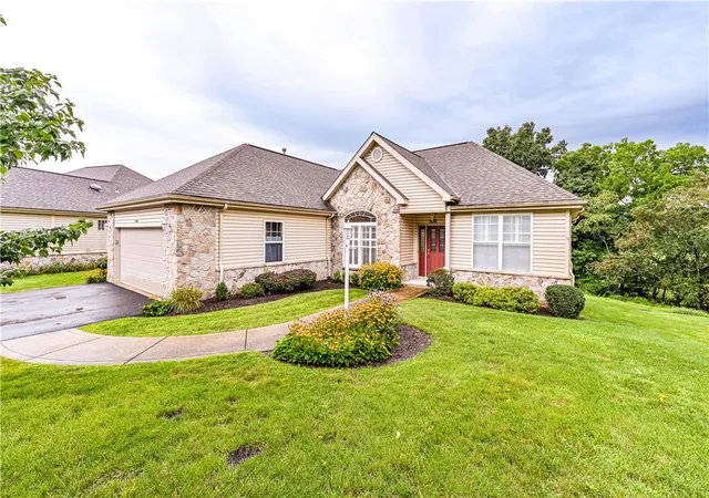Photo 3 of Condo for sale at 6089 Triple Crown Cir, Hempfield Twp, PA 15601 | MLS# 1768136 | Listing updated on 2026-09-10