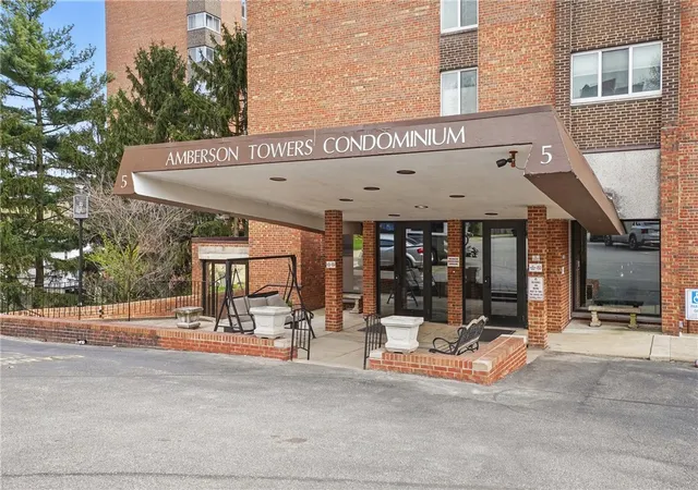 Photo 2 of Condo for sale at 5 Bayard Rd #309, Shadyside, PA 15213 | MLS# 1768753 | Listing updated on 2026-09-11