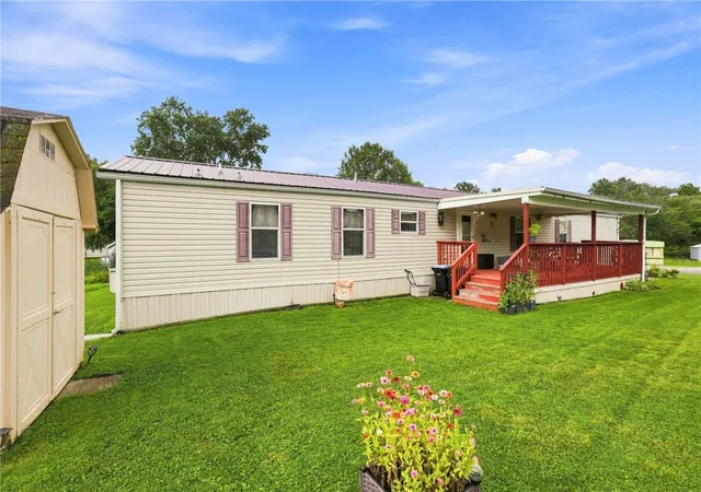 Photo 1 of Manufactured home for sale at 1770 Pine Holw Blvd #47, Hermitage, PA 16148 | MLS# 1768905 | Listing updated on 2026-09-12
