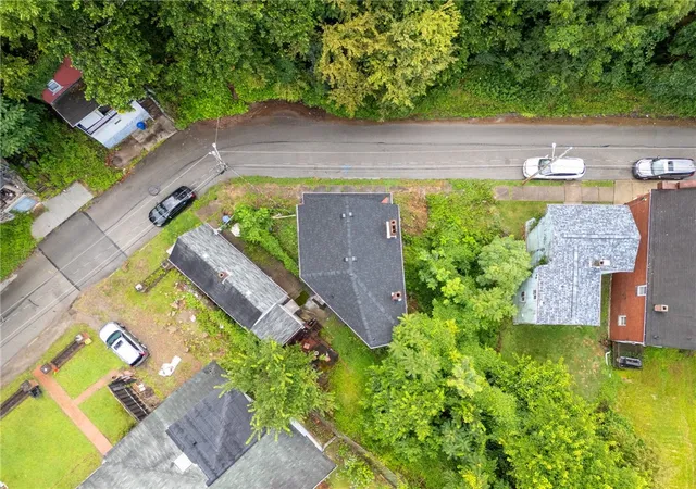 Photo 30 of Single family home for sale at 1231 Grotto St, Lincoln Larimer, PA 15206 | MLS# 1768882 | Listing updated on 2026-09-08