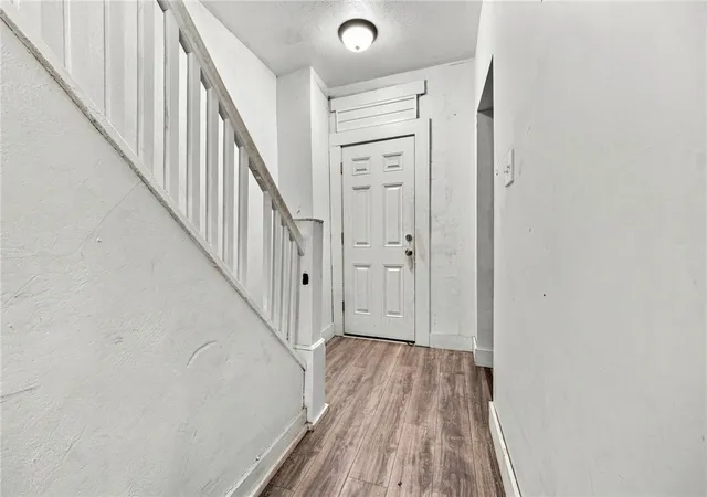 Photo 3 of Single family home for sale at 1231 Grotto St, Lincoln Larimer, PA 15206 | MLS# 1768882 | Listing updated on 2026-09-08