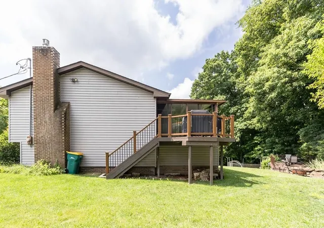 Photo 2 of Single family home for sale at 68 Kathleen Dr, Robinson Twp, PA 15136 | MLS# 1768982 | Listing updated on 2026-09-06