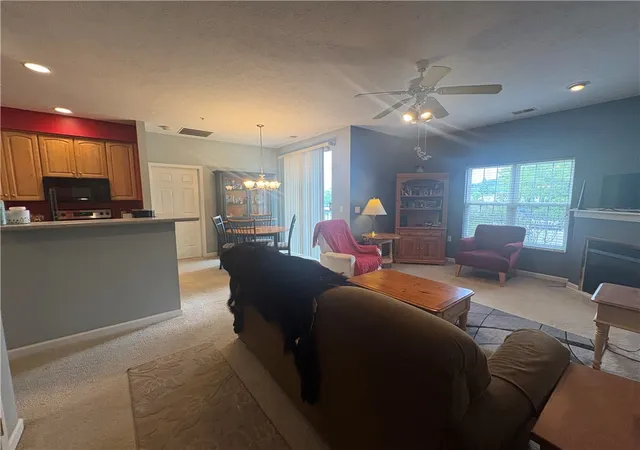 Photo 3 of Condo for sale at 1113 Prescott Pl, Ohio Twp, PA 15143 | MLS# 1768941 | Listing updated on 2026-09-01