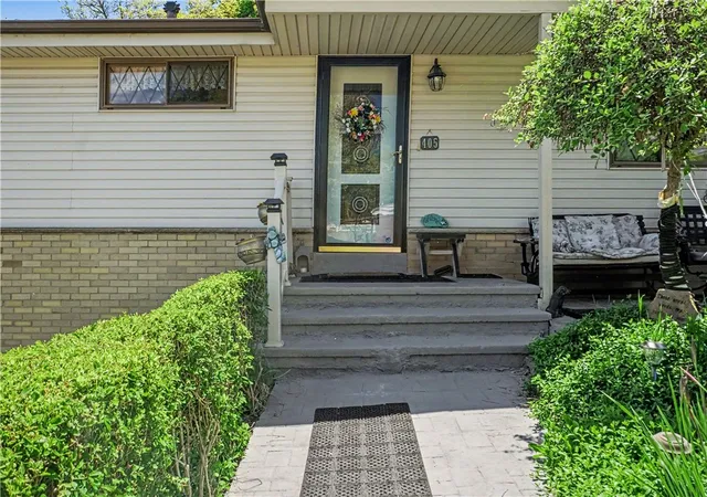 Photo 3 of Single family home for sale at 405 Peters Dr, Shaler, PA 15116 | MLS# 1768947 | Listing updated on 2026-10-17