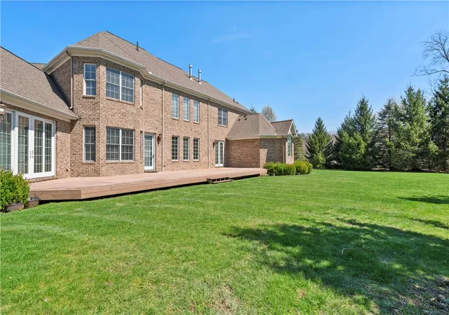 Photo 3 of Single family home for sale at 107 Kingston Ave, Cranberry Twp, PA 16066 | MLS# 1768993 | Listing updated on 2026-10-03