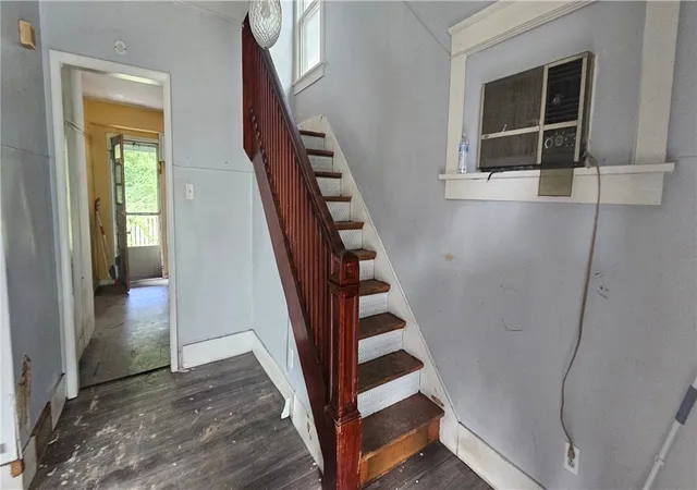 Photo 2 of Sale Pending at 415 E & 417 Lutton St, New Castle, PA 16101 | MLS# 1768540 | Listing updated on 2026-09-10