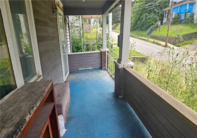 Photo 34 of Sale Pending at 415 E & 417 Lutton St, New Castle, PA 16101 | MLS# 1768540 | Listing updated on 2026-09-10