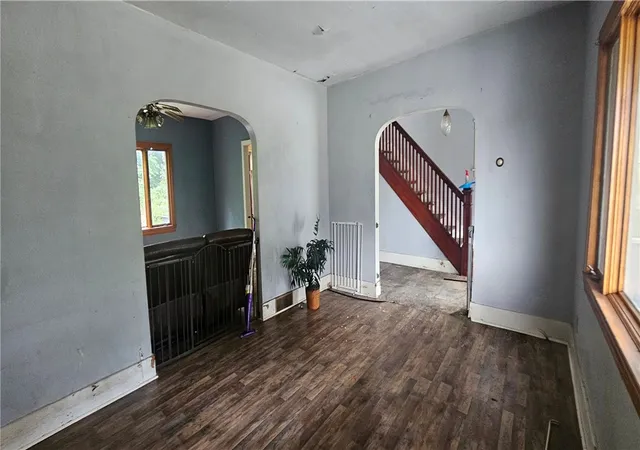 Photo 4 of Sale Pending at 415 E & 417 Lutton St, New Castle, PA 16101 | MLS# 1768540 | Listing updated on 2026-09-10