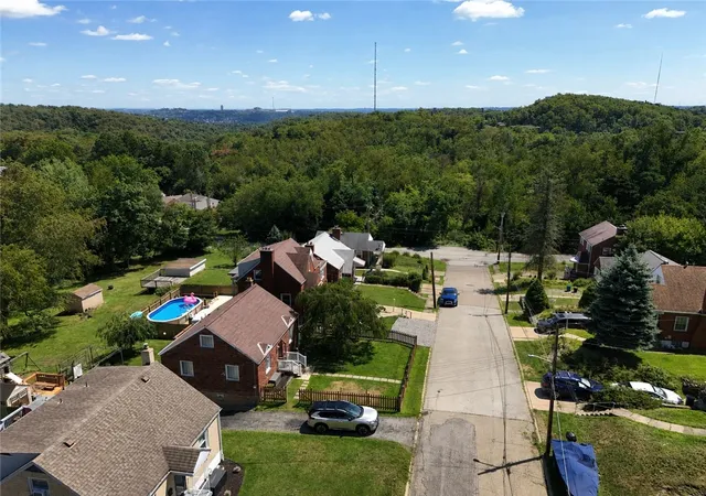 Photo 19 of Single family home for sale at 3618 Manuel St, Summer Hill, PA 15214 | MLS# 1768826 | Listing updated on 2026-09-12