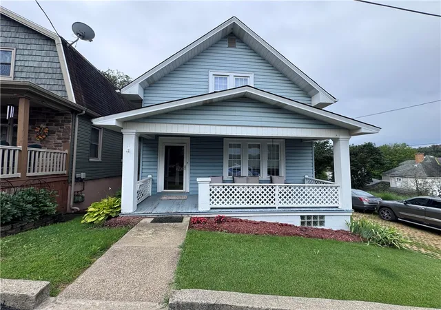 Single family home for sale at 11 Elm St, Burgettstown Boro, PA 15021 | MLS# 1768963