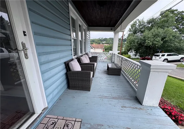 Photo 3 of Single family home for sale at 11 Elm St, Burgettstown Boro, PA 15021 | MLS# 1768963 | Listing updated on 2026-09-02