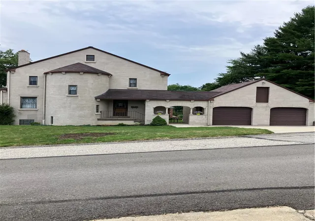 Photo 2 of Single family home for sale at 189 Mary Ave, Shaler, PA 15209 | MLS# 1769017 | Listing updated on 2026-09-03