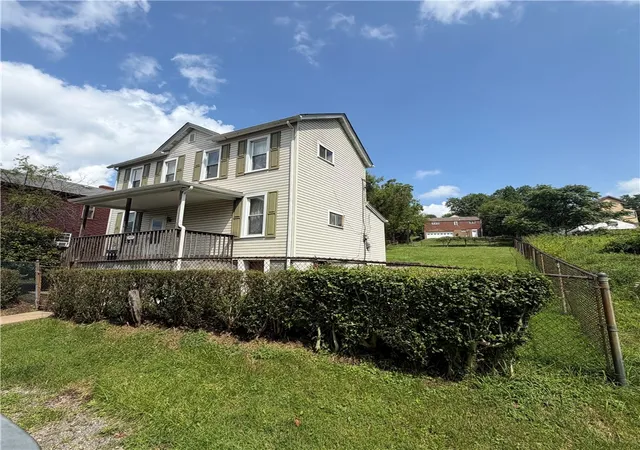 Photo 2 of Single family home for sale at 3719 Grant St, West Mifflin, PA 15122 | MLS# 1768884 | Listing updated on 2026-09-09