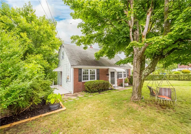 Photo 2 of Sale Pending at 307 Auburn St, Penn Hills, PA 15235 | MLS# 1769120 | Listing updated on 2026-09-07