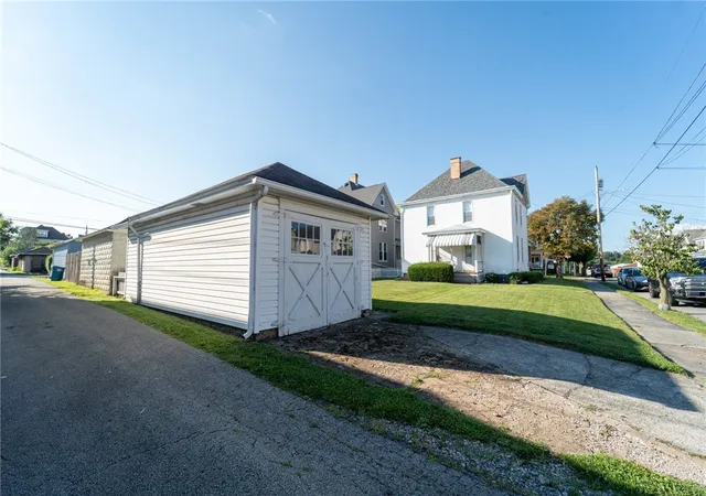 Photo 3 of Single family home for sale at 201 Arthur Ave, Scottdale, PA 15683 | MLS# 1769195 | Listing updated on 2026-09-12
