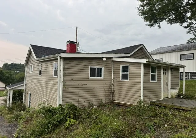 Photo 2 of Single family home for sale at 1227 Davis Ave, Canton Twp, PA 15301 | MLS# 1769206 | Listing updated on 2026-09-10