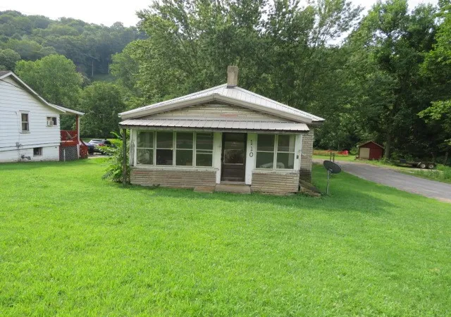 Single family home for sale at 110 Cross Crk Rd, Avella, PA 15312 | MLS# 1769278