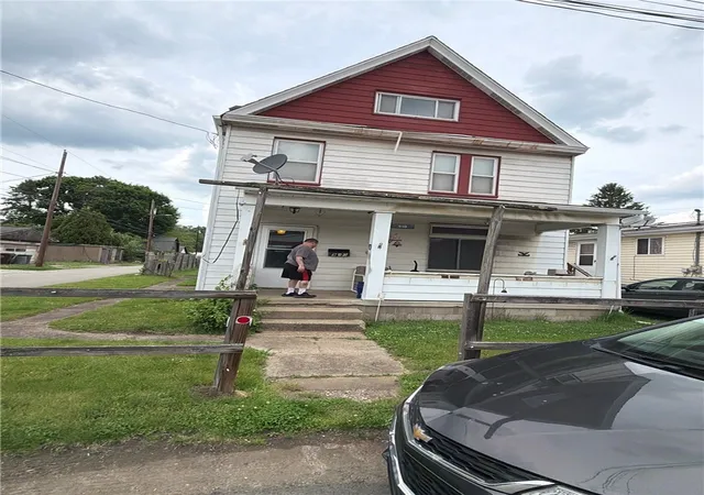 Single family home for sale at 910 Lincoln Ave, Cheswick, PA 15024 | MLS# 1769284