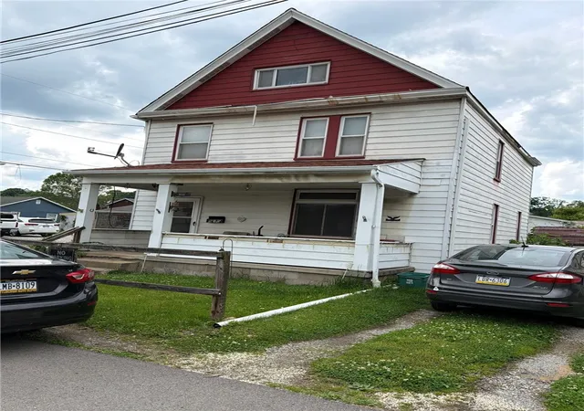 Photo 2 of Single family home for sale at 910 Lincoln Ave, Cheswick, PA 15024 | MLS# 1769284 | Listing updated on 2026-09-10