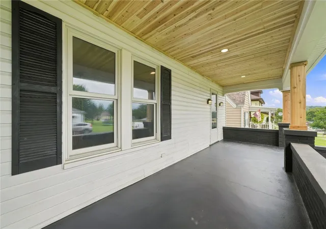 Photo 3 of Single family home for sale at 118 Price St, Belle Vernon, PA 15012 | MLS# 1769226 | Listing updated on 2026-09-02
