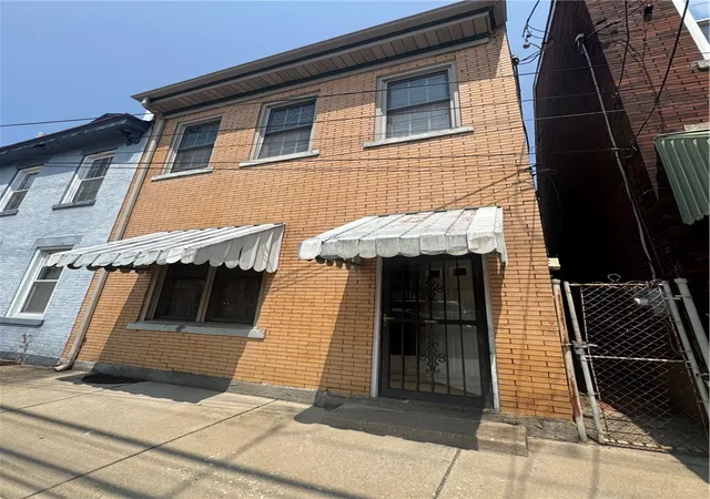 Photo 1 of Single family home for sale at 2303 Sarah St, South Side, PA 15203 | MLS# 1769201 | Listing updated on 2026-09-03