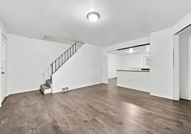 Photo 3 of Single family home for sale at 5 Saint Thomas St, South Side, PA 15203 | MLS# 1769231 | Listing updated on 2026-10-01