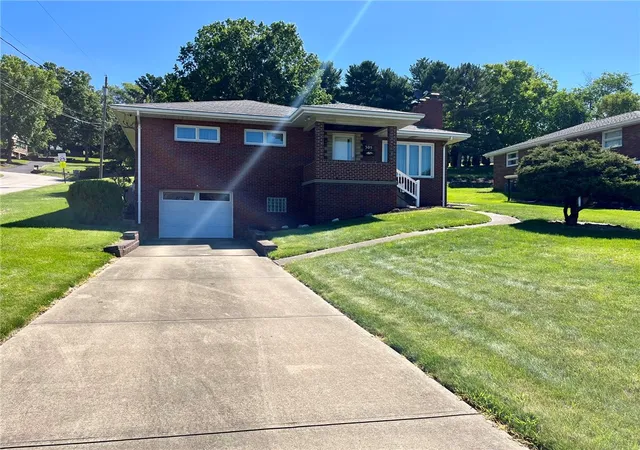 Photo 1 of Single family home for sale at 305 Mcclelland Rd, North Strabane, PA 15317 | MLS# 1769093 | Listing updated on 2026-09-14