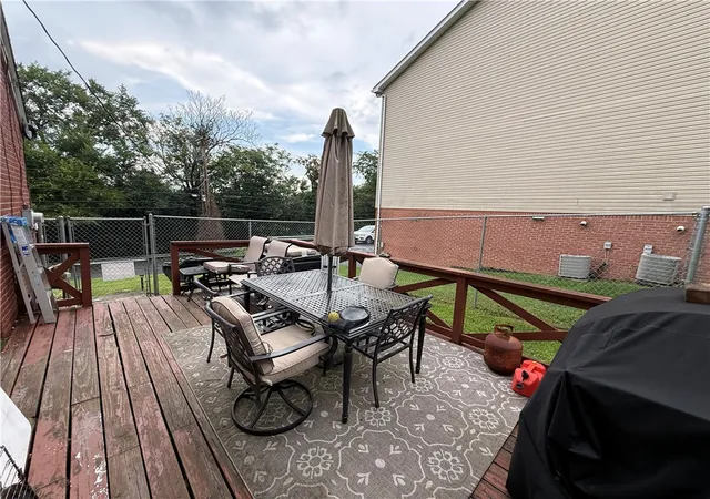 Photo 32 of Single family home for sale at 2009 Ridge Rd, Elizabeth Twp/Boro, PA 15135 | MLS# 1769178 | Listing updated on 2026-09-28
