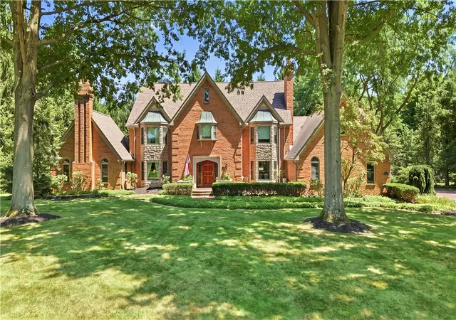 Photo 1 of Single family home for sale at 756 Audubon Dr, Hermitage, PA 16148 | MLS# 1768959 | Listing updated on 2026-09-24