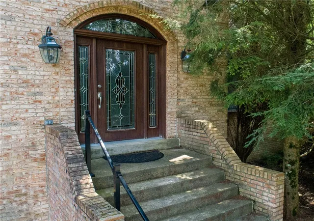 Photo 1 of Single family home for sale at 302 High Oaks Ct, Mc Candless, PA 15090 | MLS# 1769359 | Listing updated on 2026-09-12