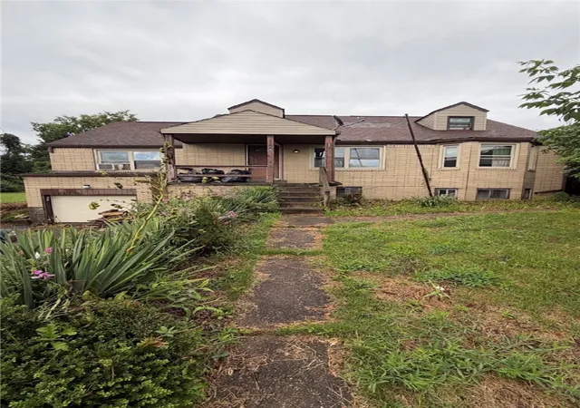 Photo 1 of Single family home for sale at 1319 Oakridge Rd, Mc Donald, PA 15057 | MLS# 1769100 | Listing updated on 2026-09-15