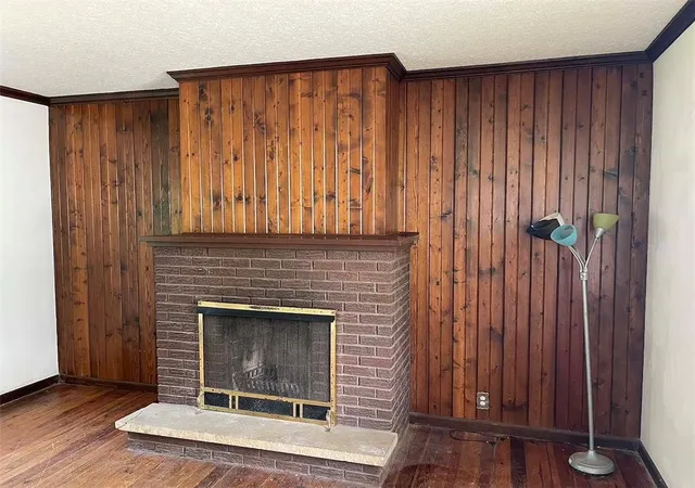 Photo 3 of Single family home for sale at 306 Clear St, Greensboro, PA 15338 | MLS# 1769342 | Listing updated on 2026-09-18