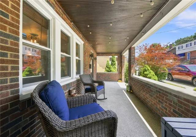 Photo 2 of Single family home for sale at 356 Bracken Ave, Brentwood, PA 15227 | MLS# 1769145 | Listing updated on 2026-09-14