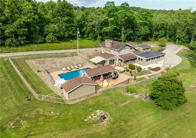 Photo 3 of Single family home for sale at 183 Ransel Rd, Unity  Twp, PA 15650 | MLS# 1769296 | Listing updated on 2026-09-05