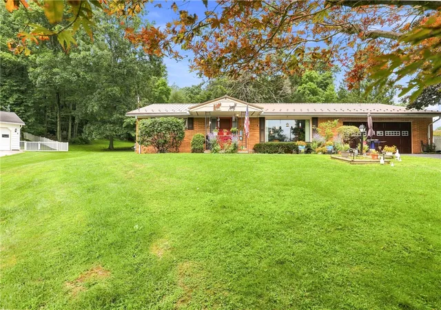 Photo 2 of Single family home for sale at 114 Cambridge Rd, Westmont Hilltop School District, PA 15905 | MLS# 1769621 | Listing updated on 2026-09-07
