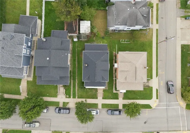 Photo 29 of Single family home for sale at 402 Franklin Ave, Vandergrift, PA 15690 | MLS# 1769446 | Listing updated on 2026-10-01