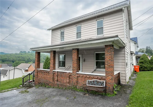 Photo 2 of Manufactured home for sale at 2300 Lovell Ave, Northern Cambria School District, PA 15714 | MLS# 1769640 | Listing updated on 2026-09-11