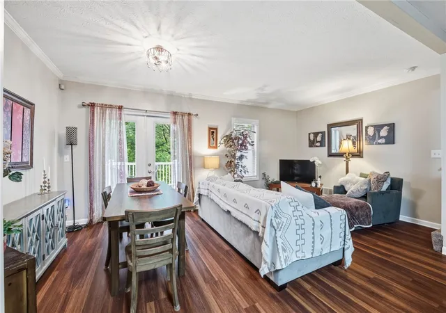Photo 4 of Condo for sale at 147 Aberdeen Dr, Mc Candless, PA 15237 | MLS# 1769609 | Listing updated on 2026-09-14