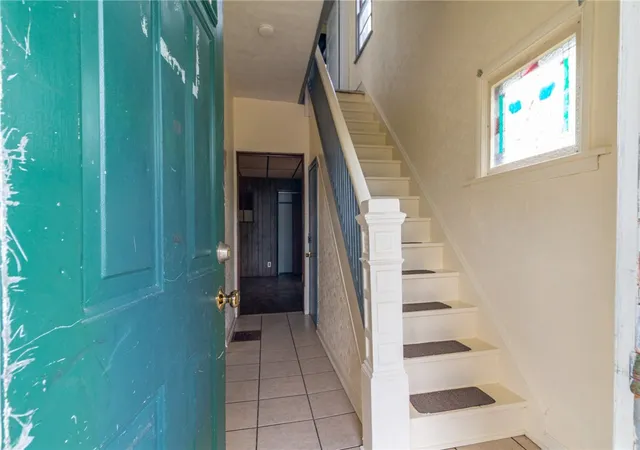 Listing Photo 4 - Condo for sale in building located at 768 Baldwin Ave, Sharon, PA 16146