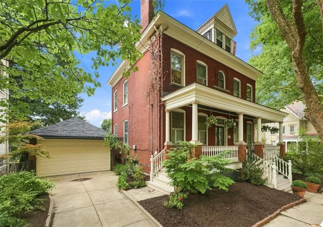Photo 3 of Single family home for sale at 6022 Jackson St, Highland Park, PA 15206 | MLS# 1769666 | Listing updated on 2026-09-12