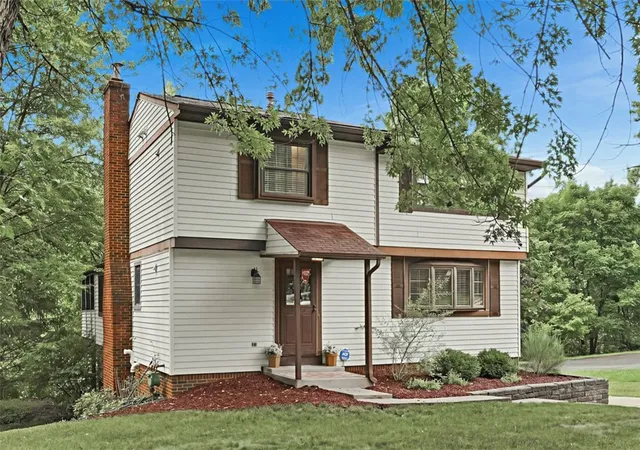 Photo 1 of Single family home for sale at 1852 Wallace, South Park, PA 15129 | MLS# 1769570 | Listing updated on 2026-10-03