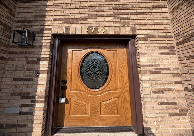 Photo 3 of Sale Pending at 1714 N Morris St, Waynsbrg/frankln Twp, PA 15370 | MLS# 1769695 | Listing updated on 2026-09-10