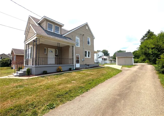 Photo 3 of Sale Pending at 4 Hookton Ave, South Union Twp, PA 15401 | MLS# 1769708 | Listing updated on 2026-09-10