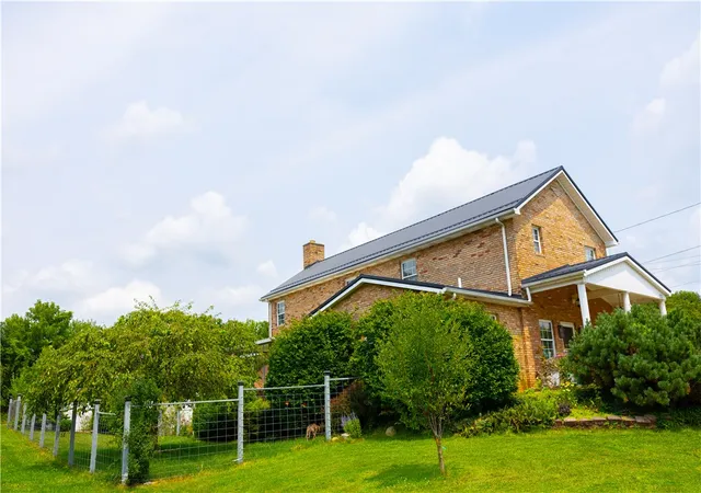 Photo 2 of Single family home for sale at 209 Henry St, Wampum, PA 16157 | MLS# 1769632 | Listing updated on 2026-08-30