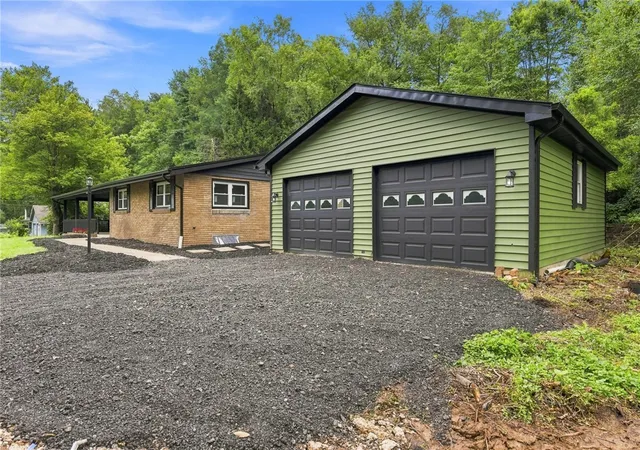 Photo 2 of Single family home for sale at 3056 State Route 119, Salem Twp, PA 15670 | MLS# 1769623 | Listing updated on 2026-09-14