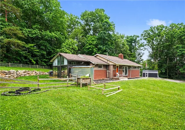 Photo 2 of Single family home for sale at 456 E Maitland Ln, Neshannock Twp, PA 16105 | MLS# 1769637 | Listing updated on 2026-09-01