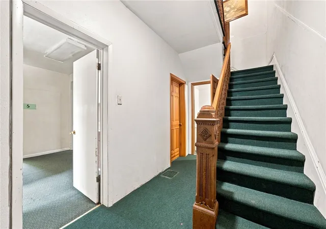 Photo 2 of Sale Pending at 521 W Newton St, City Of Greensburg, PA 15601 | MLS# 1769734 | Listing updated on 2026-09-03