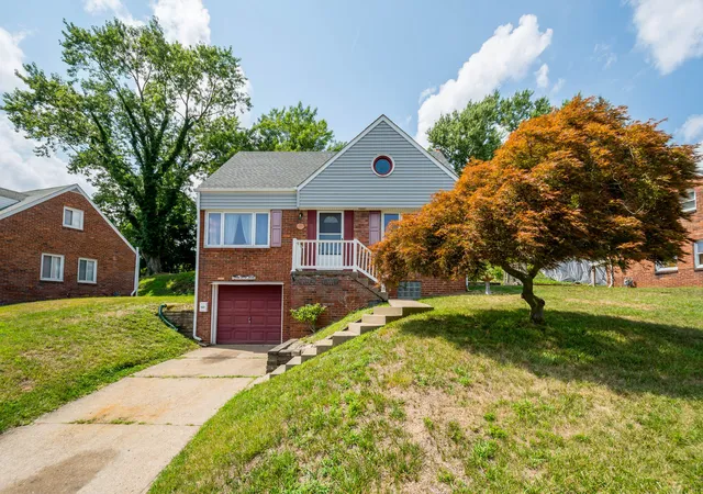 Photo 1 of Single family home for sale at 163 Senate Dr, Pleasant Hills, PA 15236 | MLS# 1769740 | Listing updated on 2026-09-05