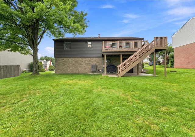 Photo 2 of Single family home for sale at 138 Rizzi Dr, Penn Twp, PA 15642 | MLS# 1769769 | Listing updated on 2026-09-12