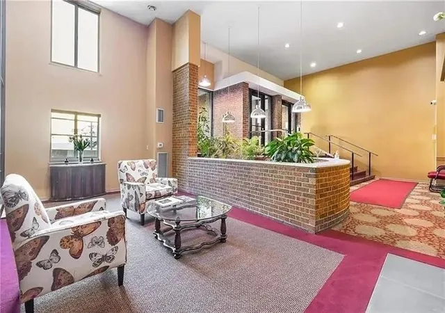 Photo 2 of Condo for sale at 5 Bayard Rd #910, Shadyside, PA 15213 | MLS# 1769748 | Listing updated on 2026-09-08